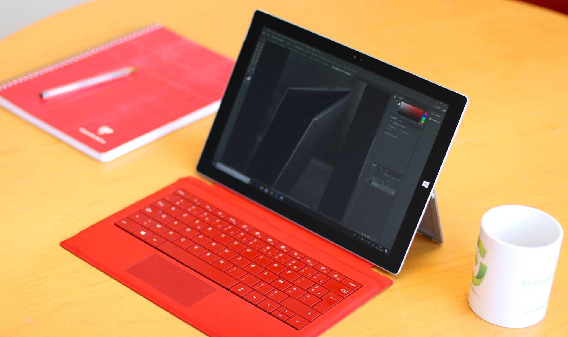 Photo en situation de la tablette Microsoft Surface Pro 3